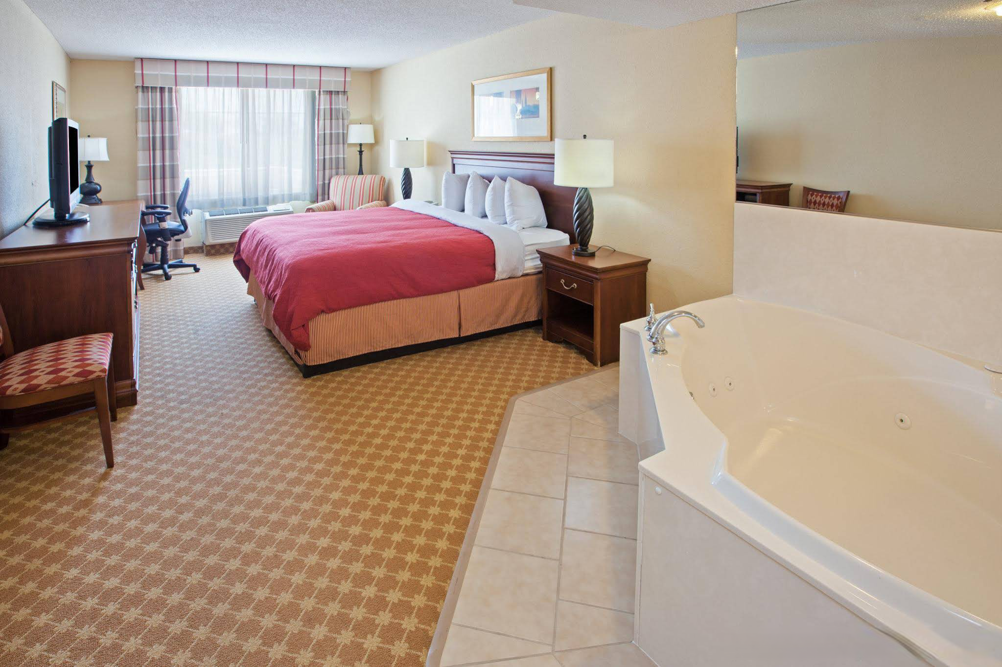 Country Inn & Suites by Radisson, London, KY