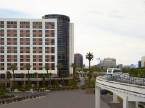 Renaissance Las Vegas Hotel Hotels near University of Nevada, Las Vegas