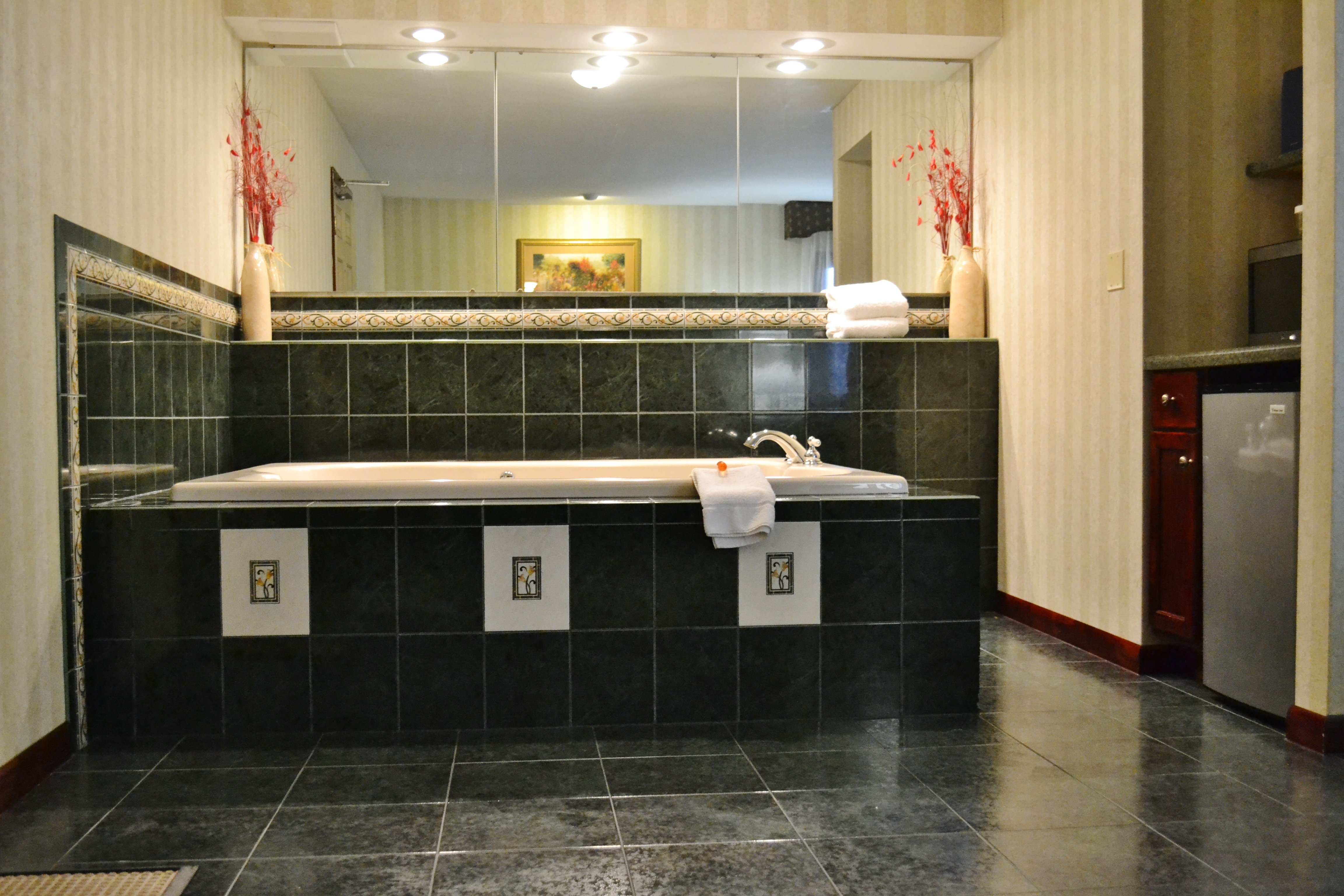 Eastland Suites Extended Stay Hotel & Conference Center Urbana