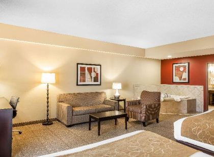 Comfort Suites Charleston West Ashley