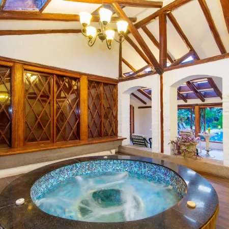 Hotel Rincon de Puembo, BW Signature Collection