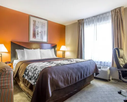 Sleep Inn & Suites فنادق في Oconee County