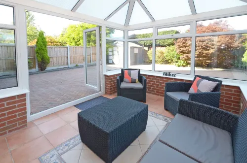 Ideal for Alton Towers, Staffordshire and the Peak District - Scenic
