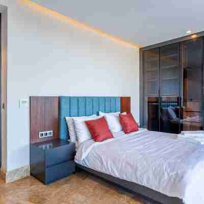 7 Deluxe - A Seductive Blend of Style and Serenity Rooms
