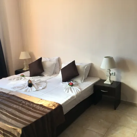 Salt Lake ApartHotel