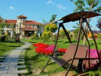 Xianghe Renjia Holiday Manor Hotels near Anshan Teng'ao Airport