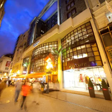 Mercure Budapest City Center Отели рядом с достопримечательностью «Мост Эржебет»
