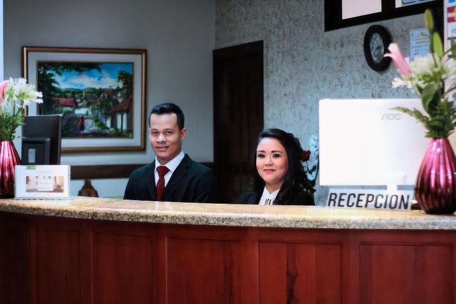 Aparthotel ROS - Housity