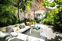 Xuq Lomas de Ruvira Hotels in 