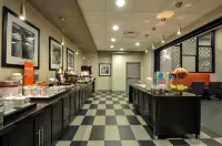 Hampton Inn & Suites Fredericksburg South Hotels in Battlefield