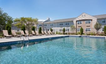 DoubleTree by Hilton Cape Cod - Hyannis