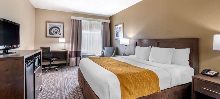 Comfort Inn & Suites Hotels in Cincinnati