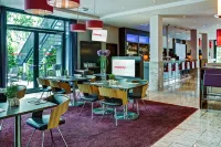 IntercityHotel Berlin Airport Area North - breakfast
