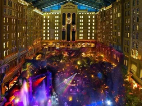 Sam's Town Hotel & Gambling Hall Отели в г. Лас-Вегас