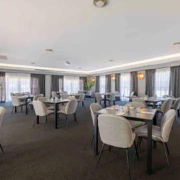 Best Western Plus Ambassador Orange