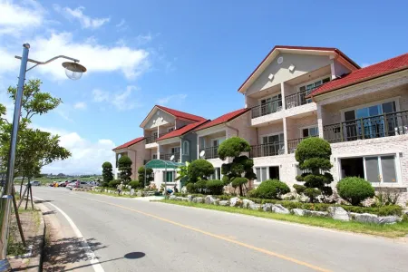 Wando Rehouse Pension