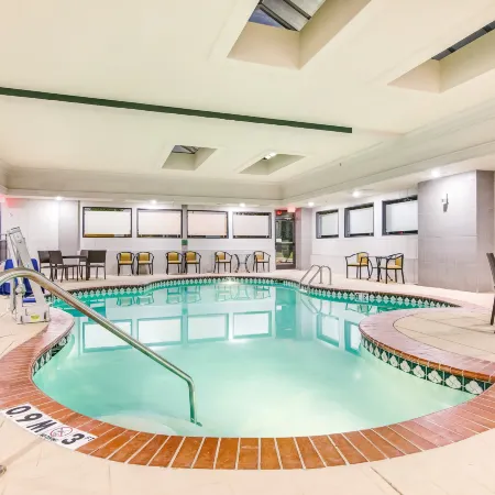 Holiday Inn Express & Suites LONGVIEW NORTH by IHG