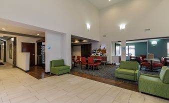 Holiday Inn Express & Suites South Bend - Notre Dame Univ.