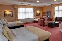 Rogerthorpe Manor Hotel