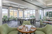 Hilton Garden Inn Tulsa South - breakfast