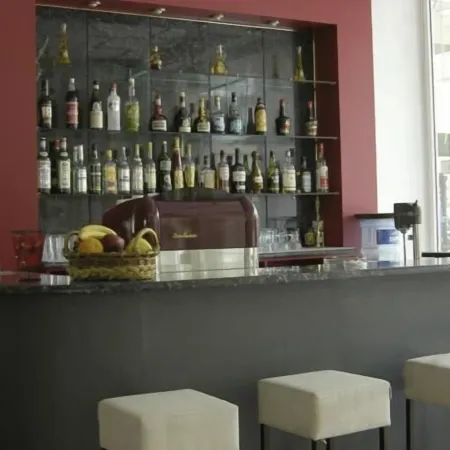Ilis Hotel