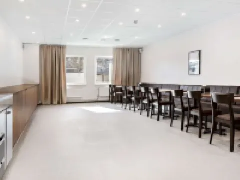 Sure Hotel Studio by Best Western Bromma Hotels in Bromma