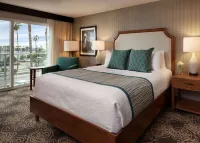Redondo Beach Hotel, Tapestry Collection by Hilton Hotels near Riviera Village