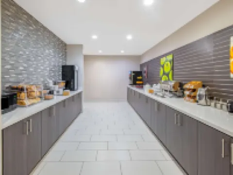 La Quinta Inn & Suites by Wyndham Weatherford OK Hoteles en Condado de Custer