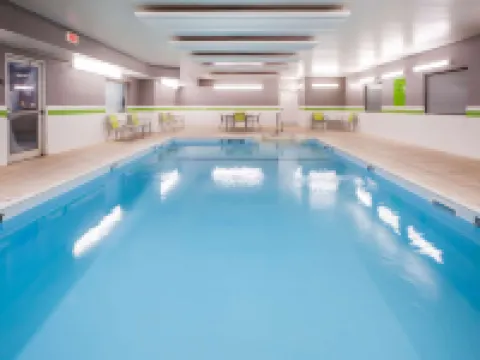 La Quinta Inn & Suites by Wyndham Elkhart Hotel di Elkhart