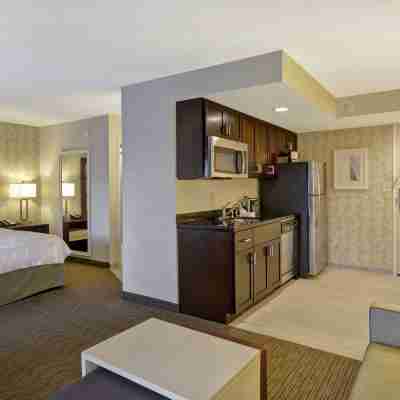 Homewood Suites by Hilton Indianapolis Carmel Rooms