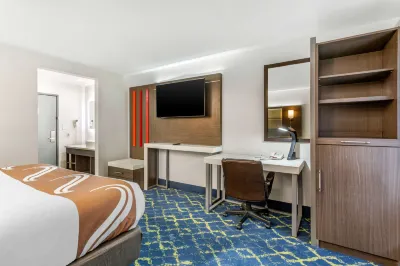 Quality Inn Murfreesboro-University Area Hotels in Rutherford County