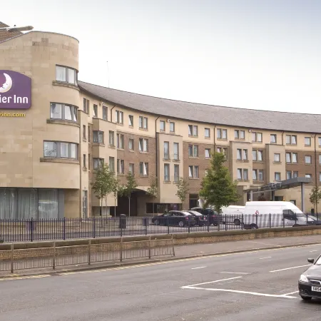 Premier Inn Glasgow City Centre South