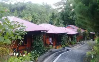 Mountain View Resort & Spa Hotel di Tomohon Tengah