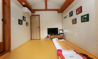 Jeonju Saekdong Jeogori Pension - Housity