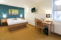 TOP martas Hotel Allegra Berlin Hotels near S-Bahn Friedrichstr Railway Station
