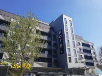 Premium by GS Hotel 오버센징 호텔