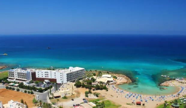 パーネラ ビーチ ホテル