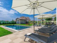 Villa Lea - Pools