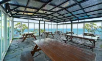 Pohang Pinewave Sea & Spa Pension