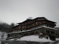 拉洛薩住宅酒店