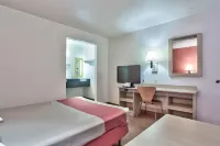 Motel 6 Flagstaff, AZ - West - Woodland Village