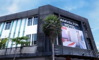 Super OYO 442 Marvelton Hotel