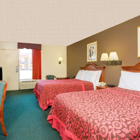 Days Inn by Wyndham Forsyth Hotels in Forsyth