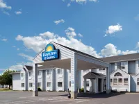 Days Inn & Suites by Wyndham Spokane Airport Airway Heights