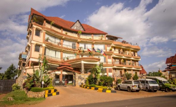 Aturukan Hotel - Housity