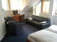 Hotel Kuhfelder Hof Hotels in Clenze