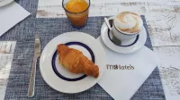 MR Hotelet de la Raconà & Apartments - breakfast
