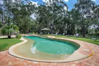 Port Stephens Koala Sanctuary Hotels in Salamander Bay