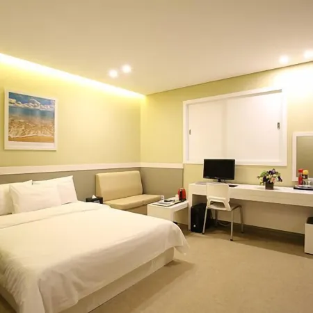 Honors Hotel