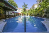 Rayon Hotel - Pools
